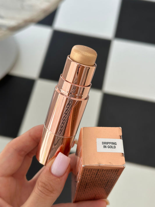 ANASTASIA BEVERLY HILLS Stick Highlighter - Dripping in Gold
Weightless Cream For Instant Luminosity