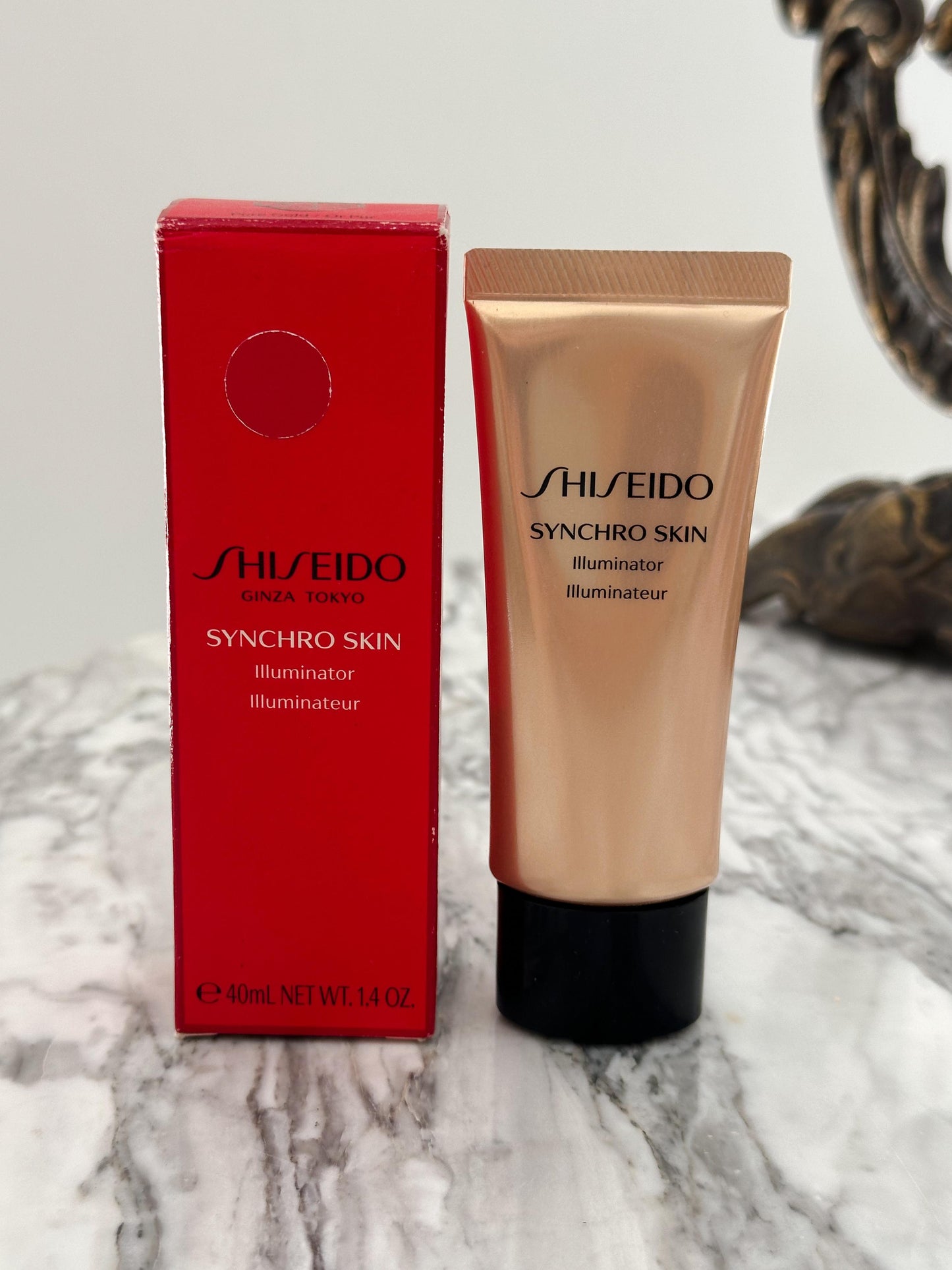 SHISEIDO
Synchro Skin Illuminator