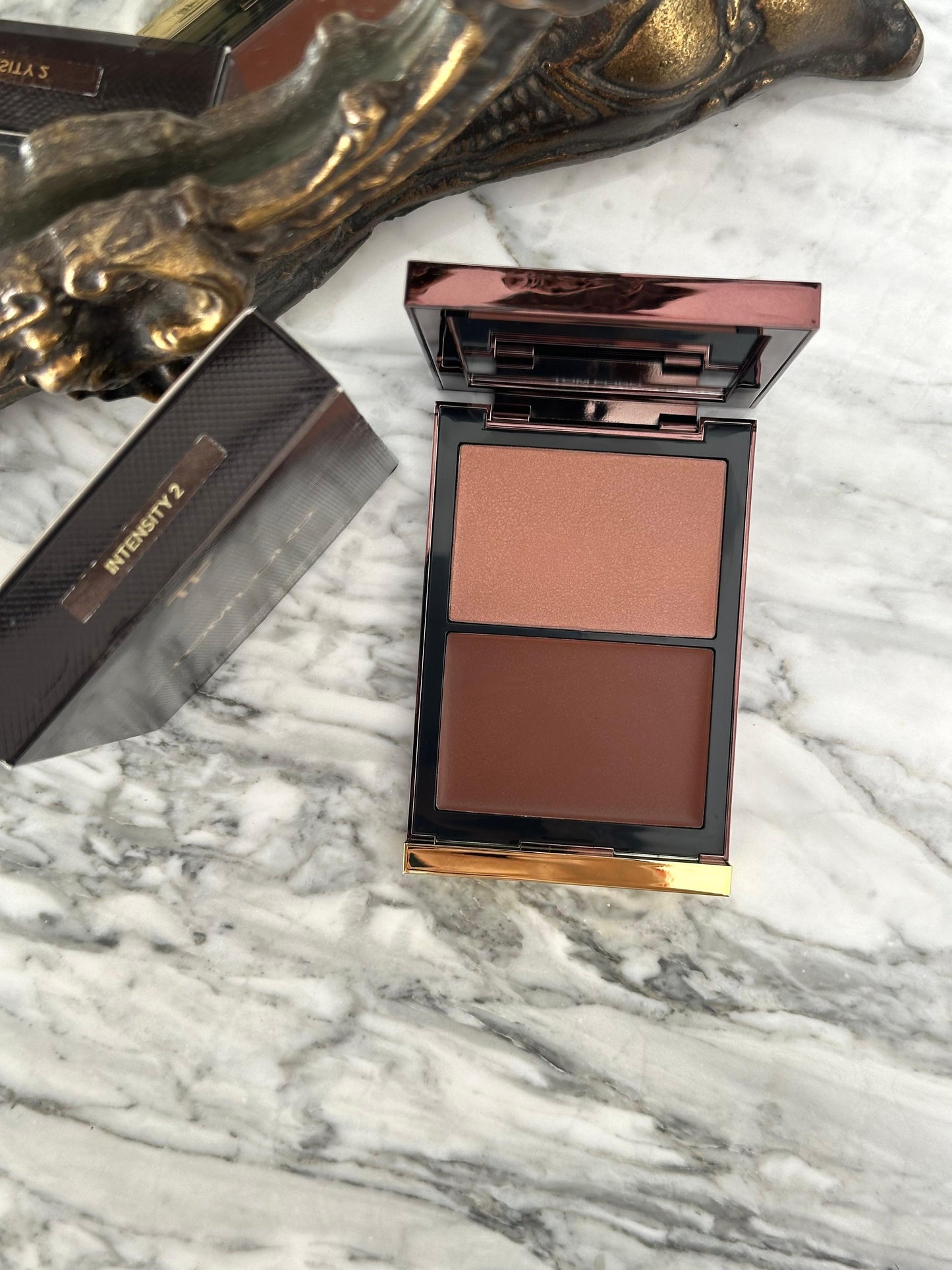 TOM FORD Shade And Illuminate Contour Duo
Cream-to-Satin Highlighter