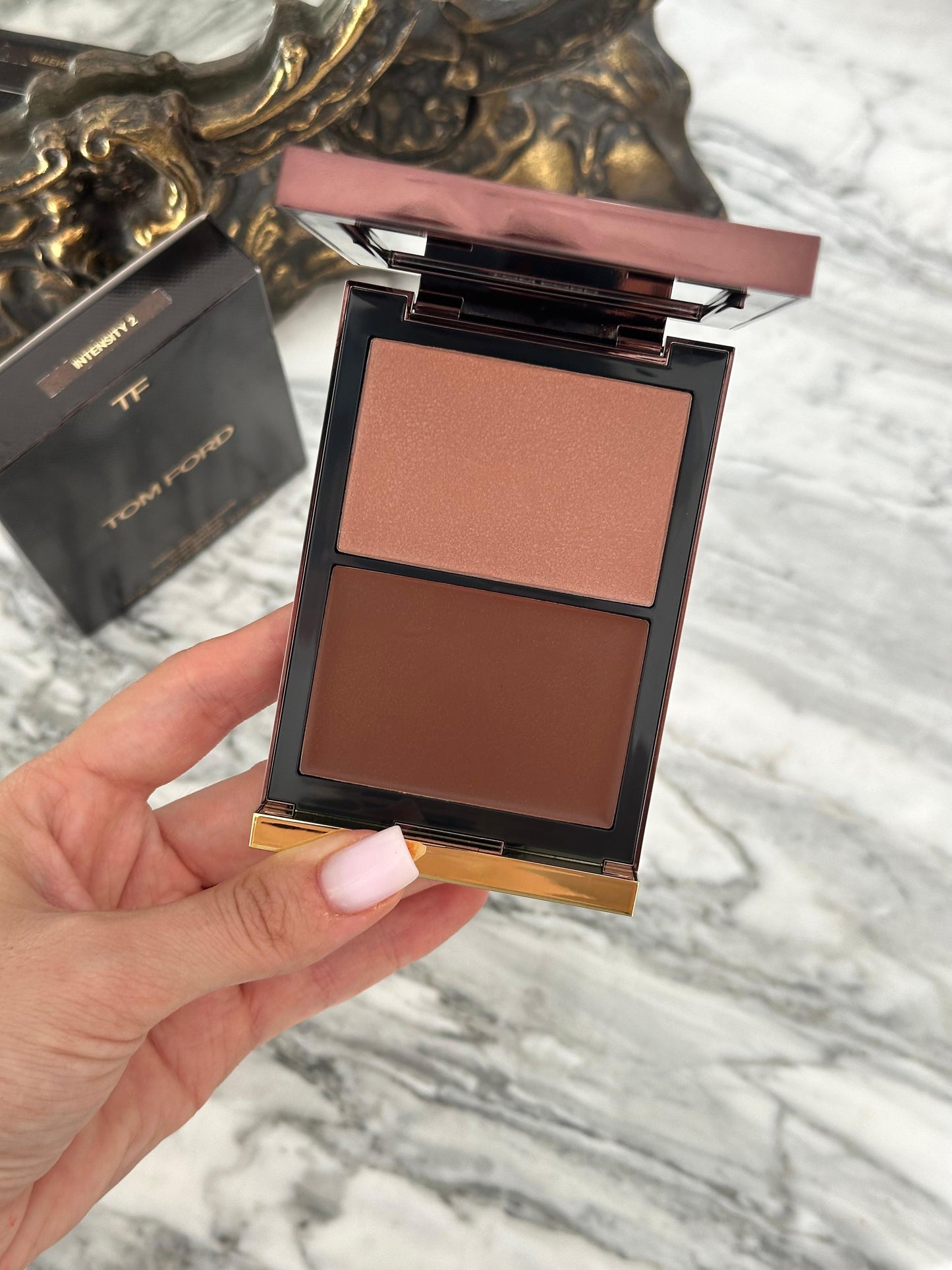 TOM FORD Shade And Illuminate Contour Duo
Cream-to-Satin Highlighter