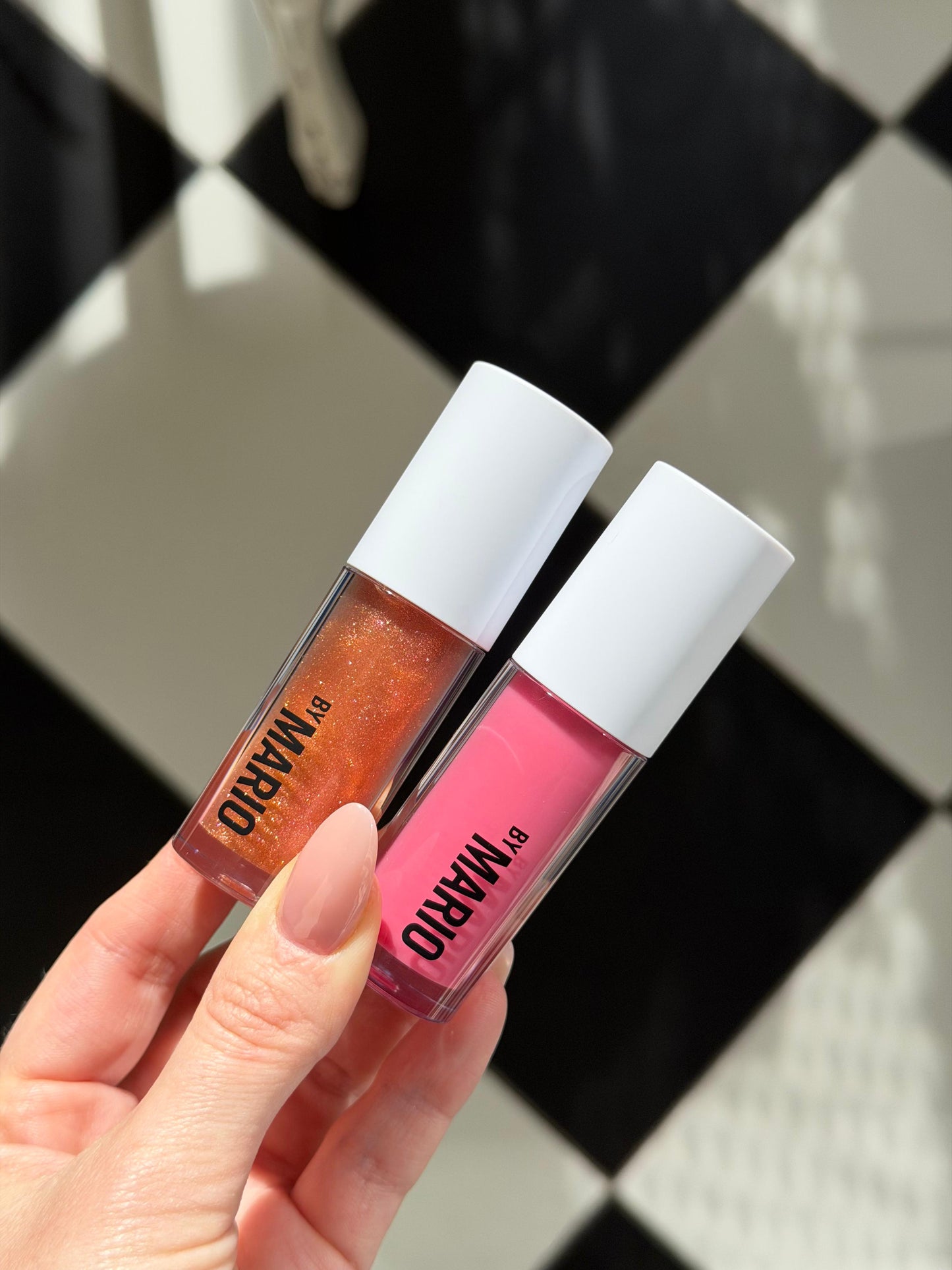 MAKEUP BY MARIO
Hydrating SuperShine™ Lip Gloss Duo Full Size Gift Set - Rose Gold/Glaze