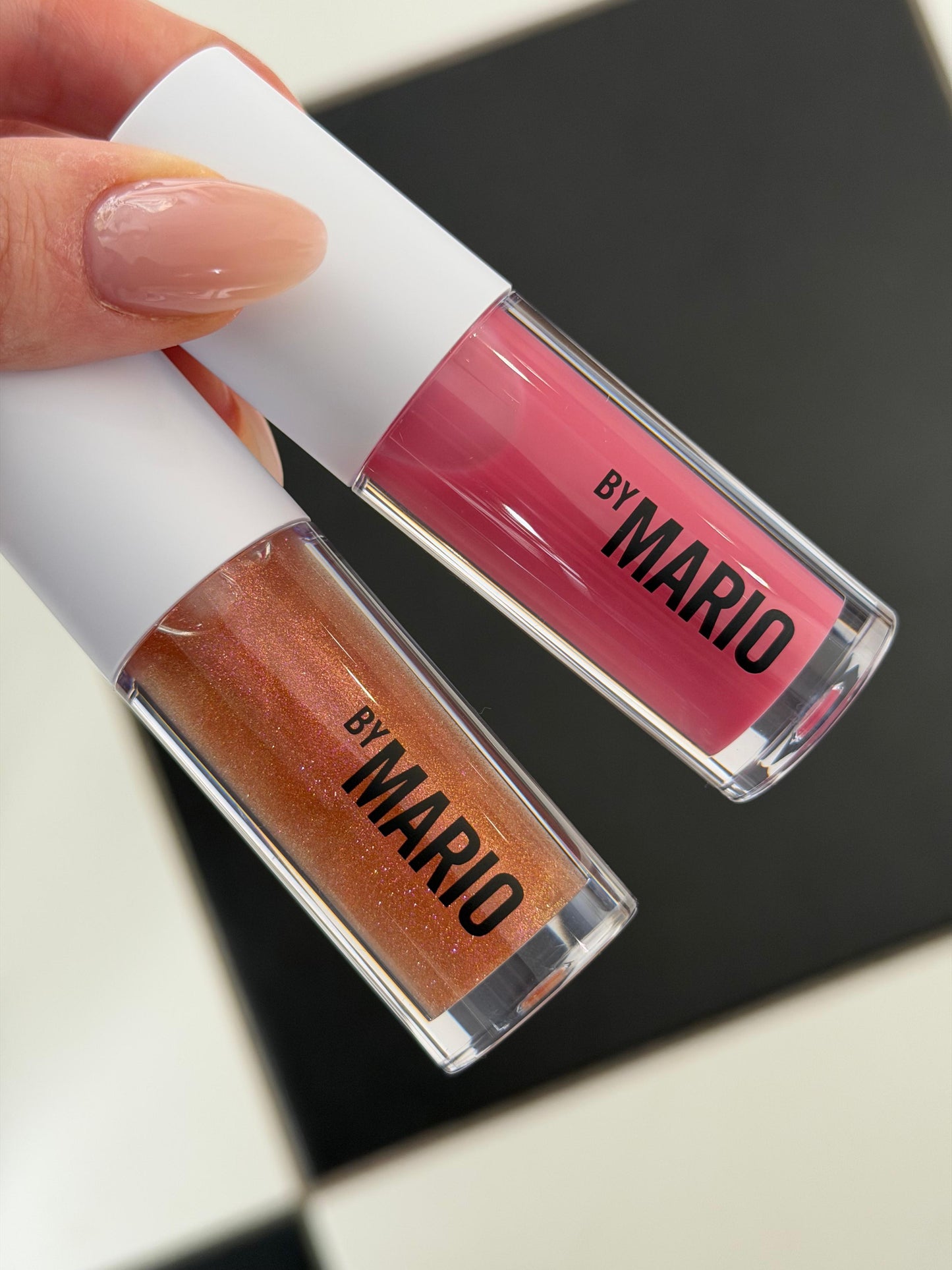 MAKEUP BY MARIO
Hydrating SuperShine™ Lip Gloss Duo Full Size Gift Set - Rose Gold/Glaze