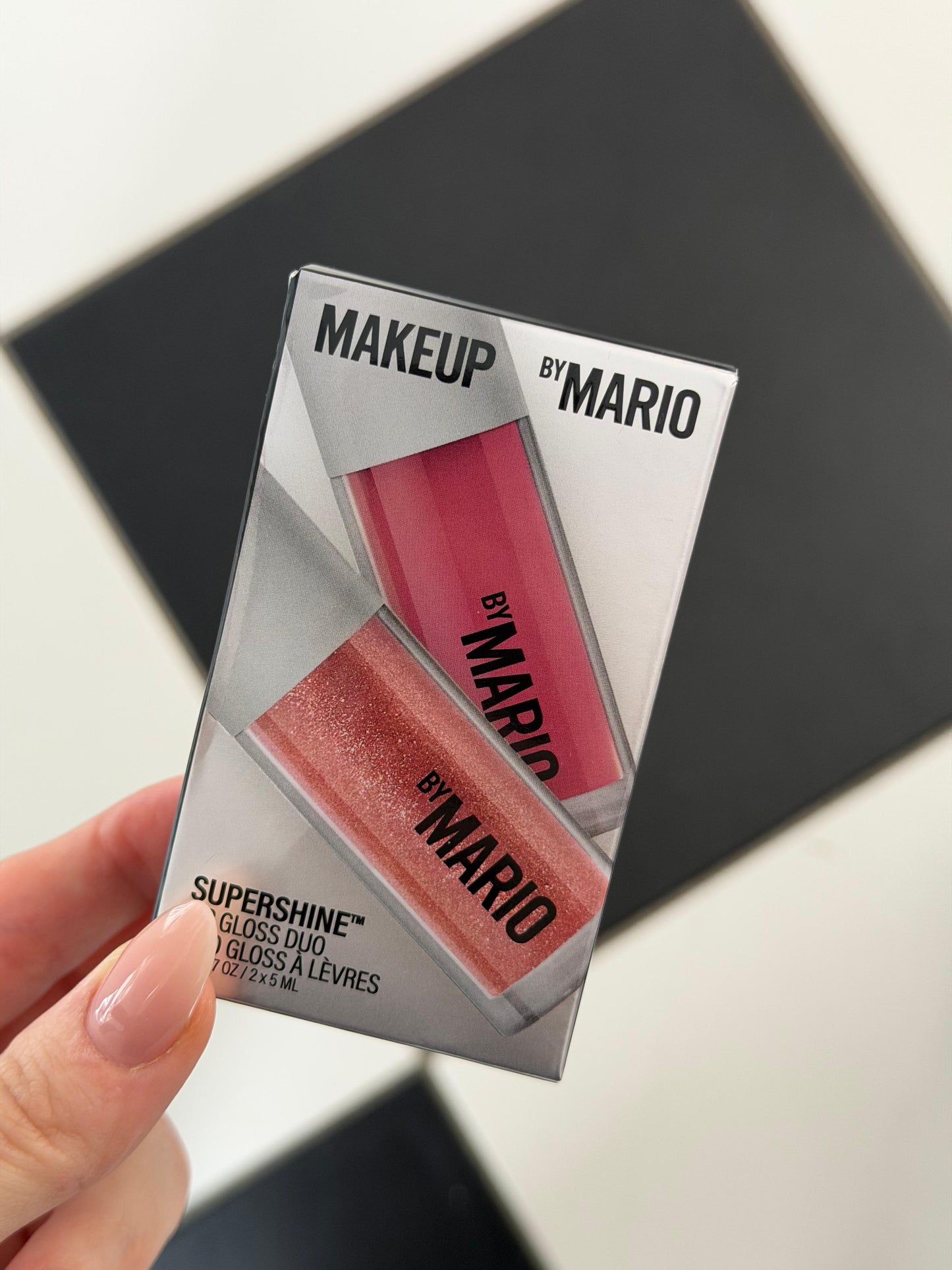 MAKEUP BY MARIO
Hydrating SuperShine™ Lip Gloss Duo Full Size Gift Set - Rose Gold/Glaze