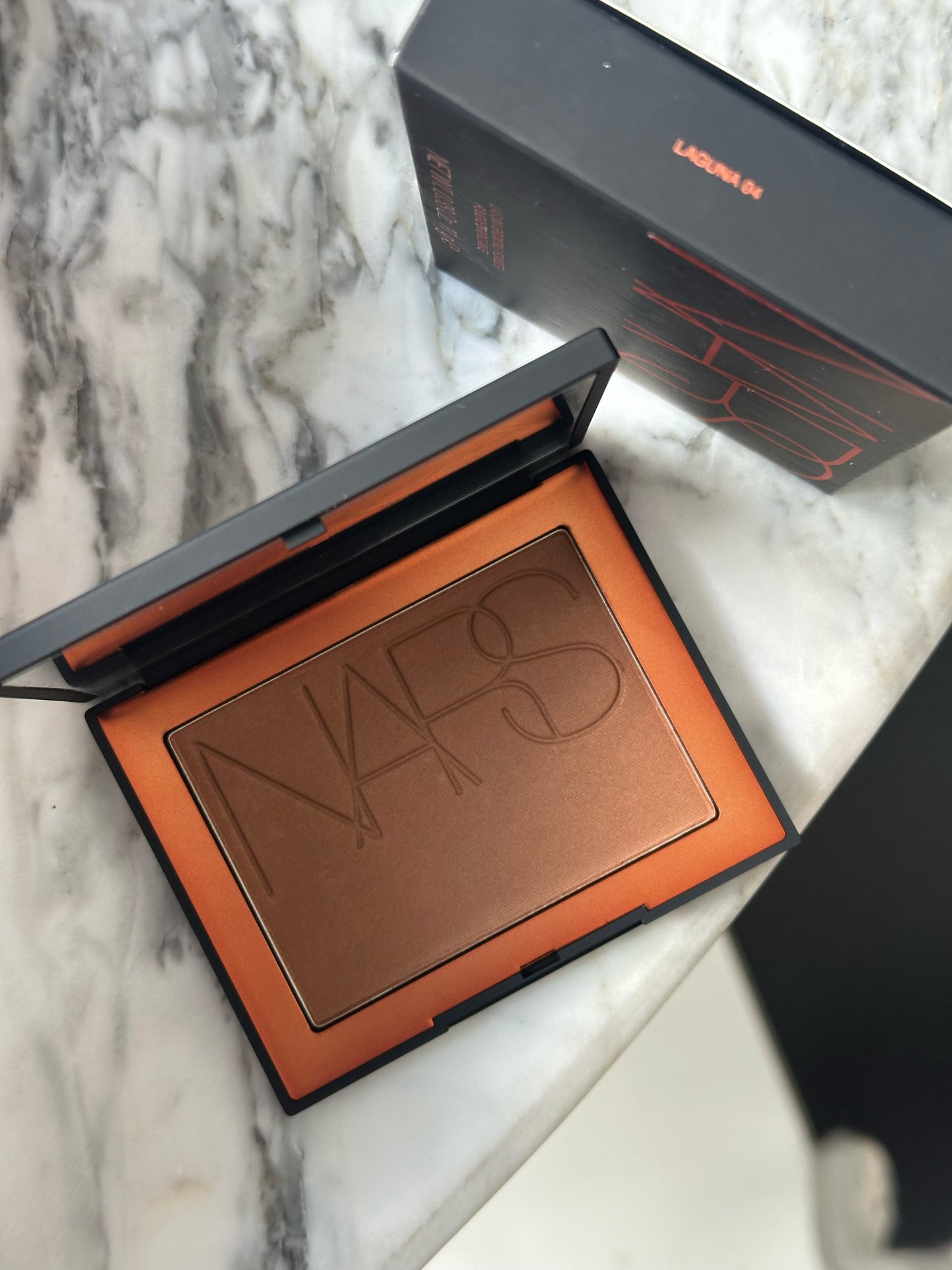 NARS Laguna Bronzing Powder (04)