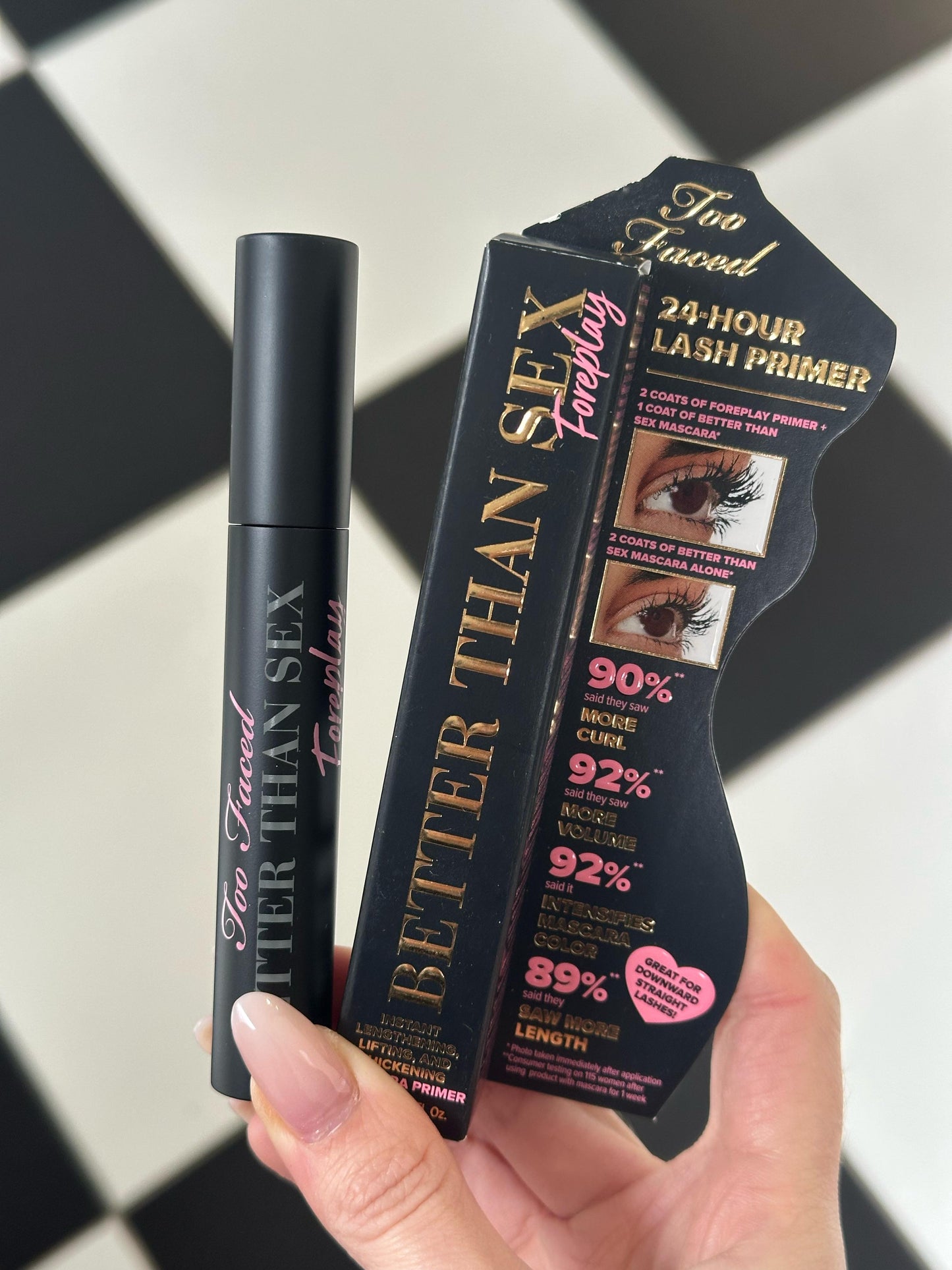 TOO FACED Better Than Sex Foreplay Mascara Primer
24-Hour Nourishing Mascara Primer