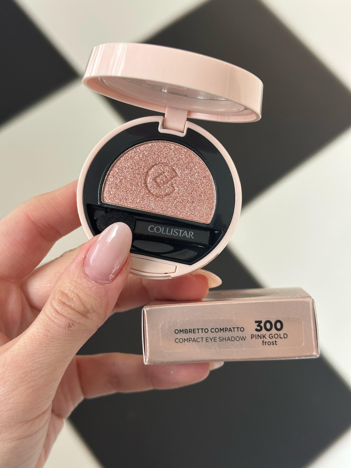 COLLISTAR
Impeccabile Compact Eye Shadow (300)