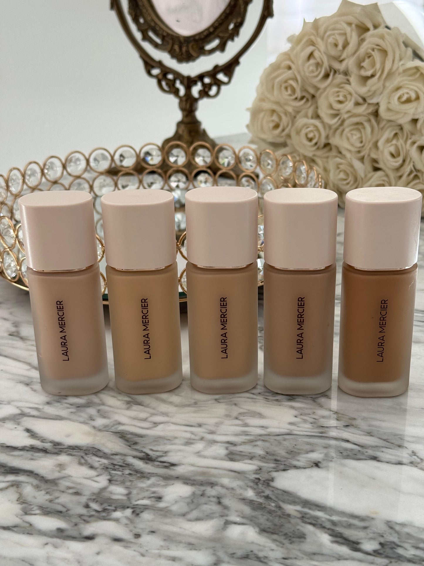 LAURA MERCIER Real Flawless Weightless Perfecting Foundation