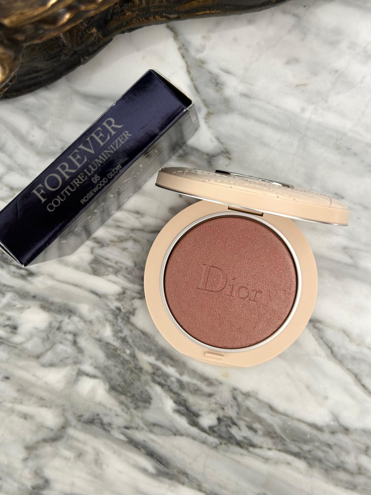 DIOR Forever Couture Luminizer
Longwear Highlighter