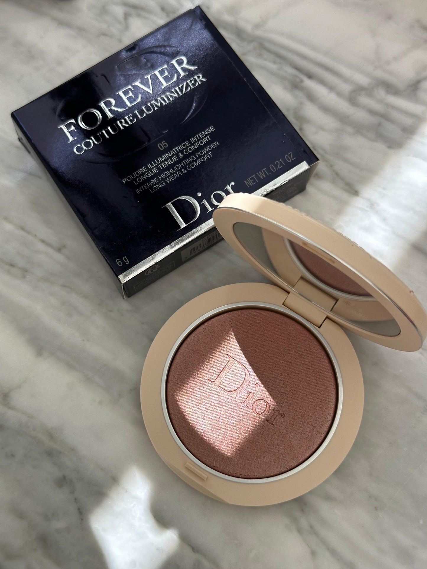 DIOR Forever Couture Luminizer
Longwear Highlighter