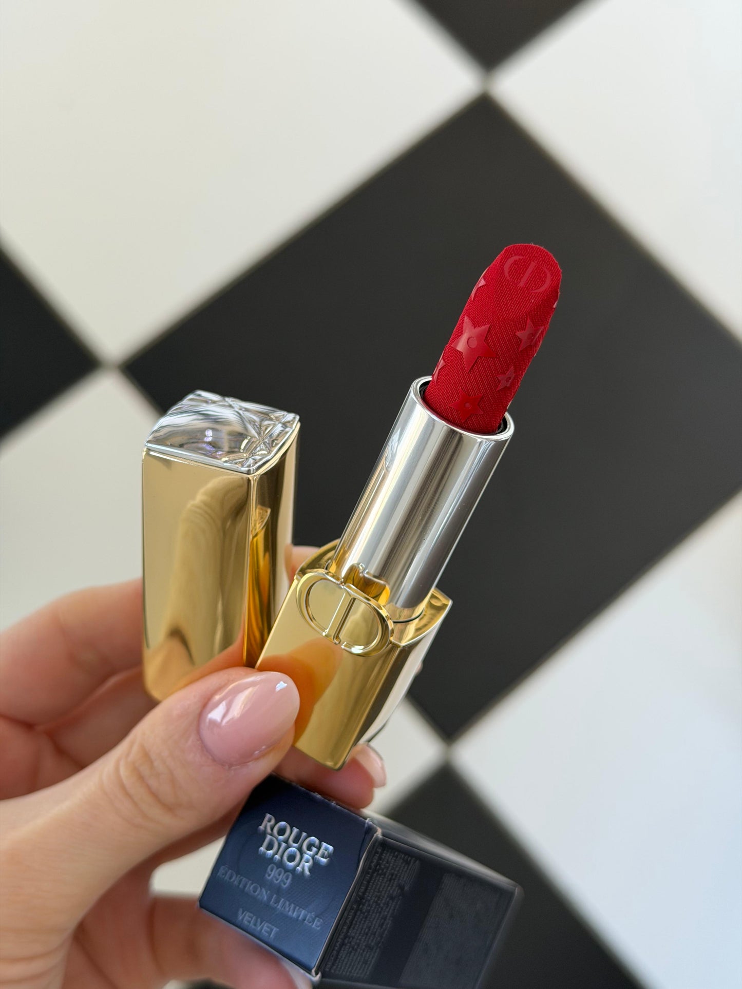 DIOR Rouge Dior - Limited Edition
Couture Color Lipstick (999 Velvet) - Hydrating and Longwearing
