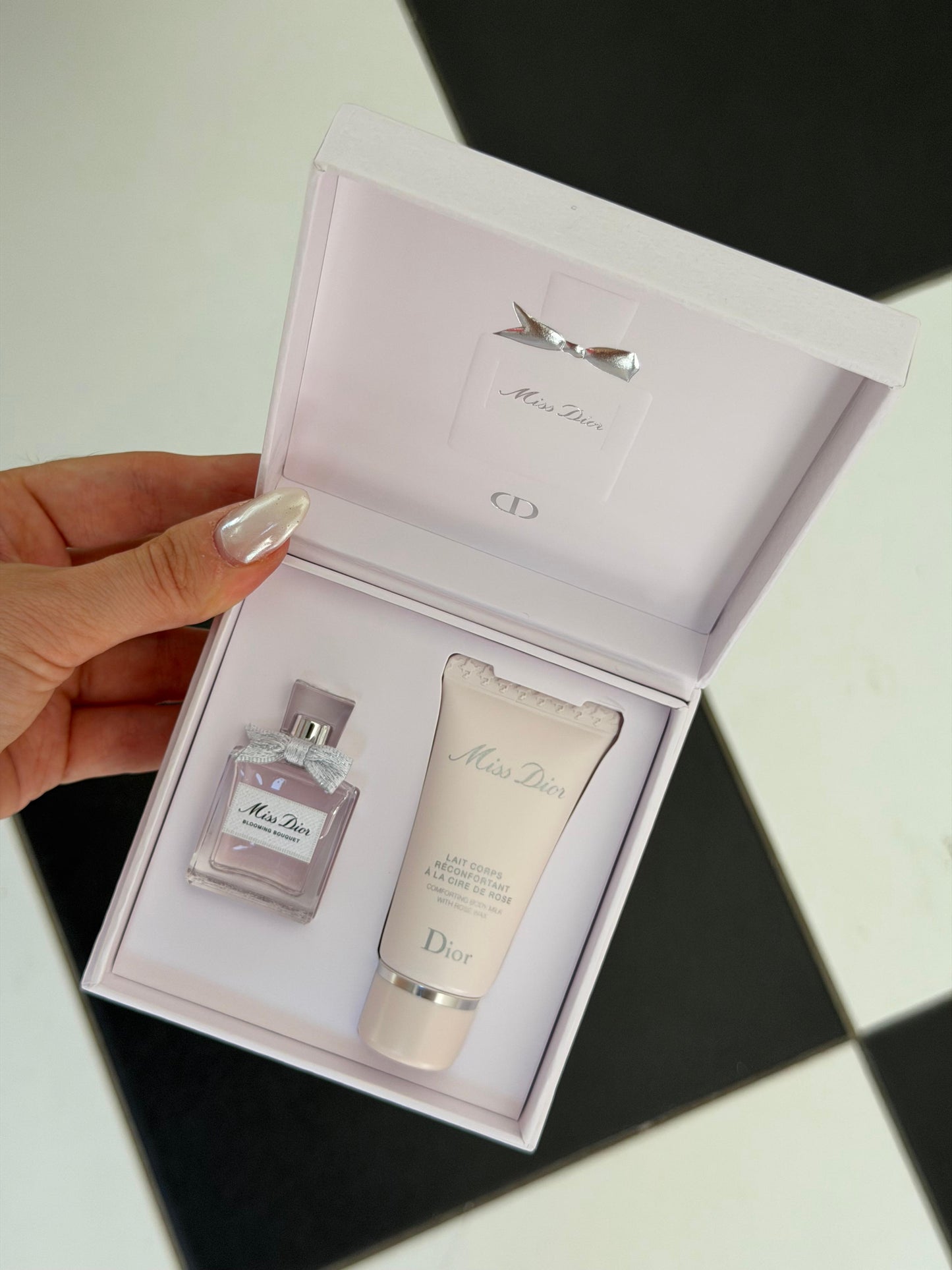DIOR Miss Dior Blooming Bouquet Eau De Toilette + Body Milk Gift Set