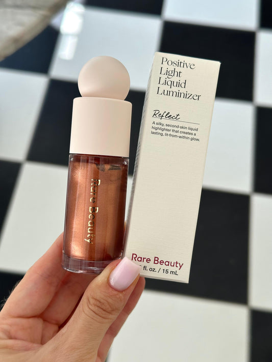 RARE BEAUTY Positive Light Liquid Luminizer - Reflect