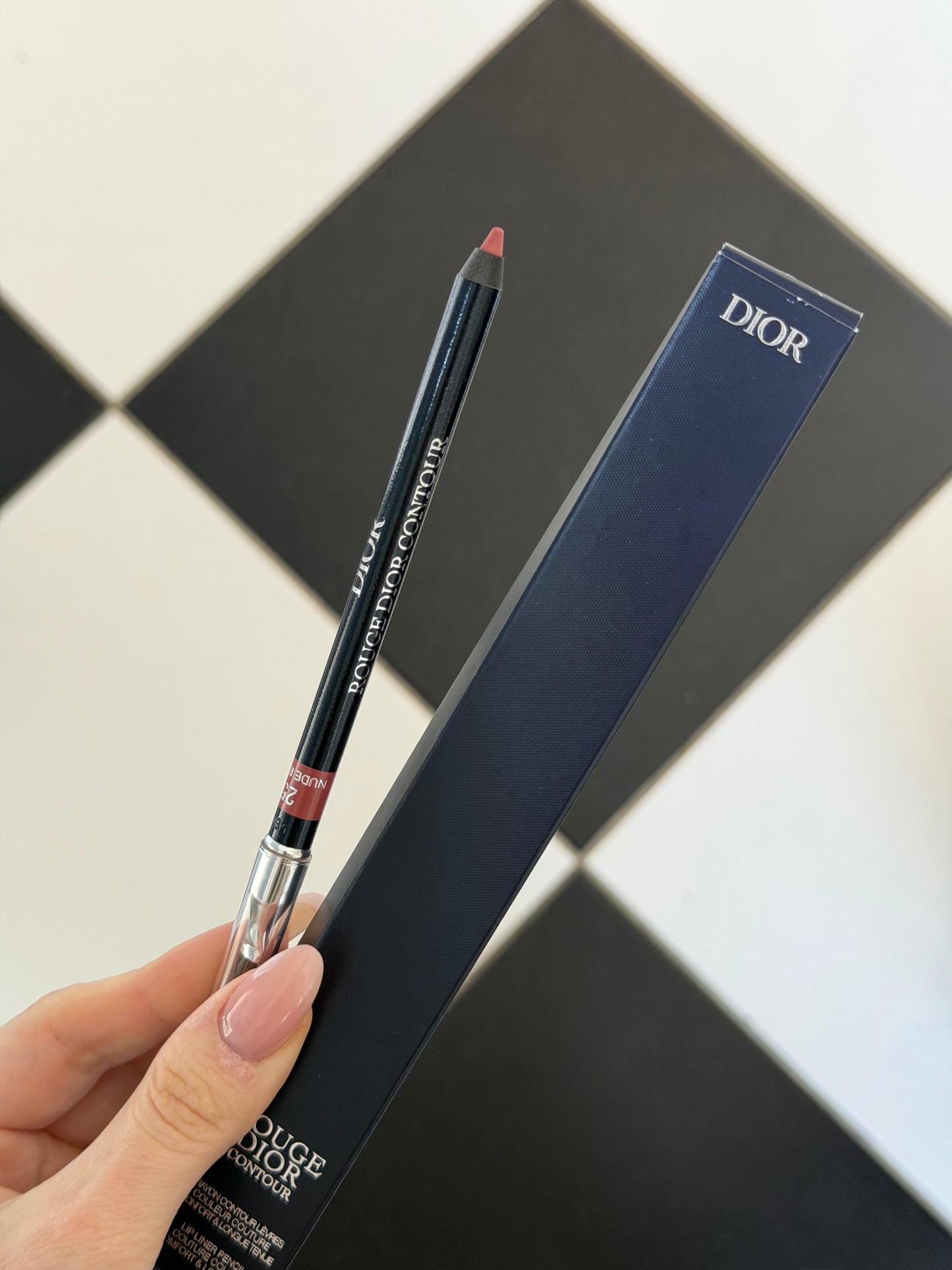 DIOR Rouge Dior Contour Lip Liner (259)
No-Transfer - Comfort and Long Wear