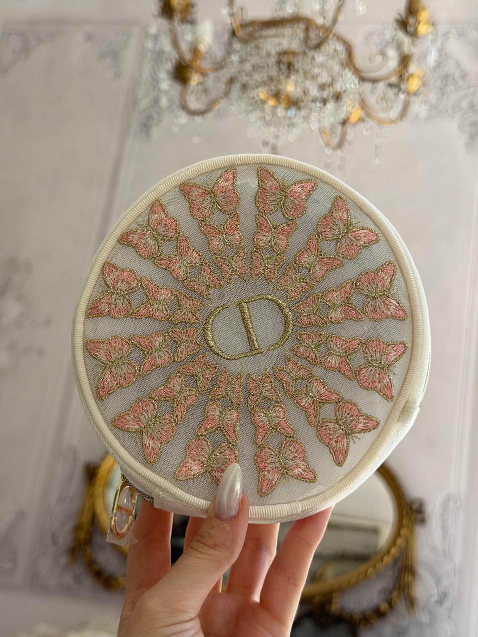 DIOR
Beauty Sunray Pouch Gift