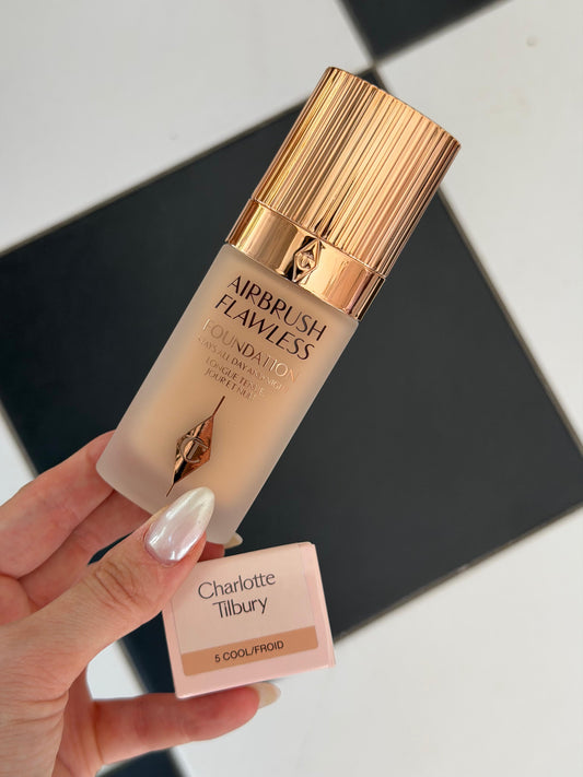 CHARLOTTE TILBURY Airbrush Flawless Foundation (5C) - Stays All Day And Night, Full Coverage