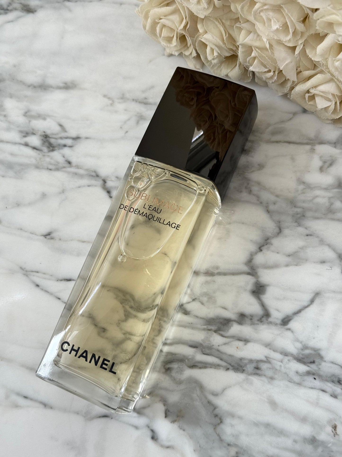 CHANEL Sublimage L’Eau De Démaquillage
Refreshing And Radiance-Revealing Cleansing Water