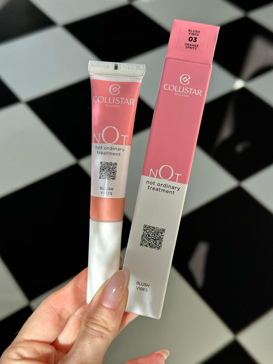 COLLISTAR
Not Blush Vibes - Orange Spritz
Liquid With Esponge Aplicator