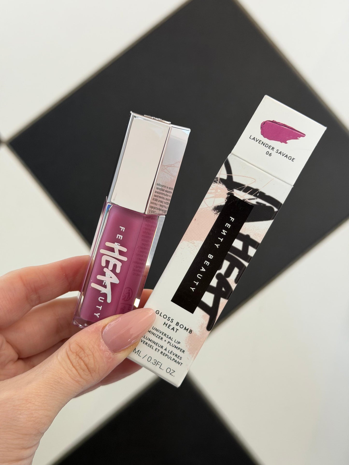 FENTY BEAUTY Gloss Bomb Heat (06) Universal Lip Luminizer + Plumper