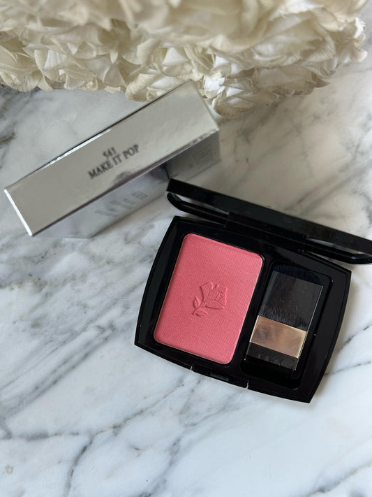 LANCÔME Blush Subtil Powder Blush
Oil-Free & Long-Lasting Color (541)