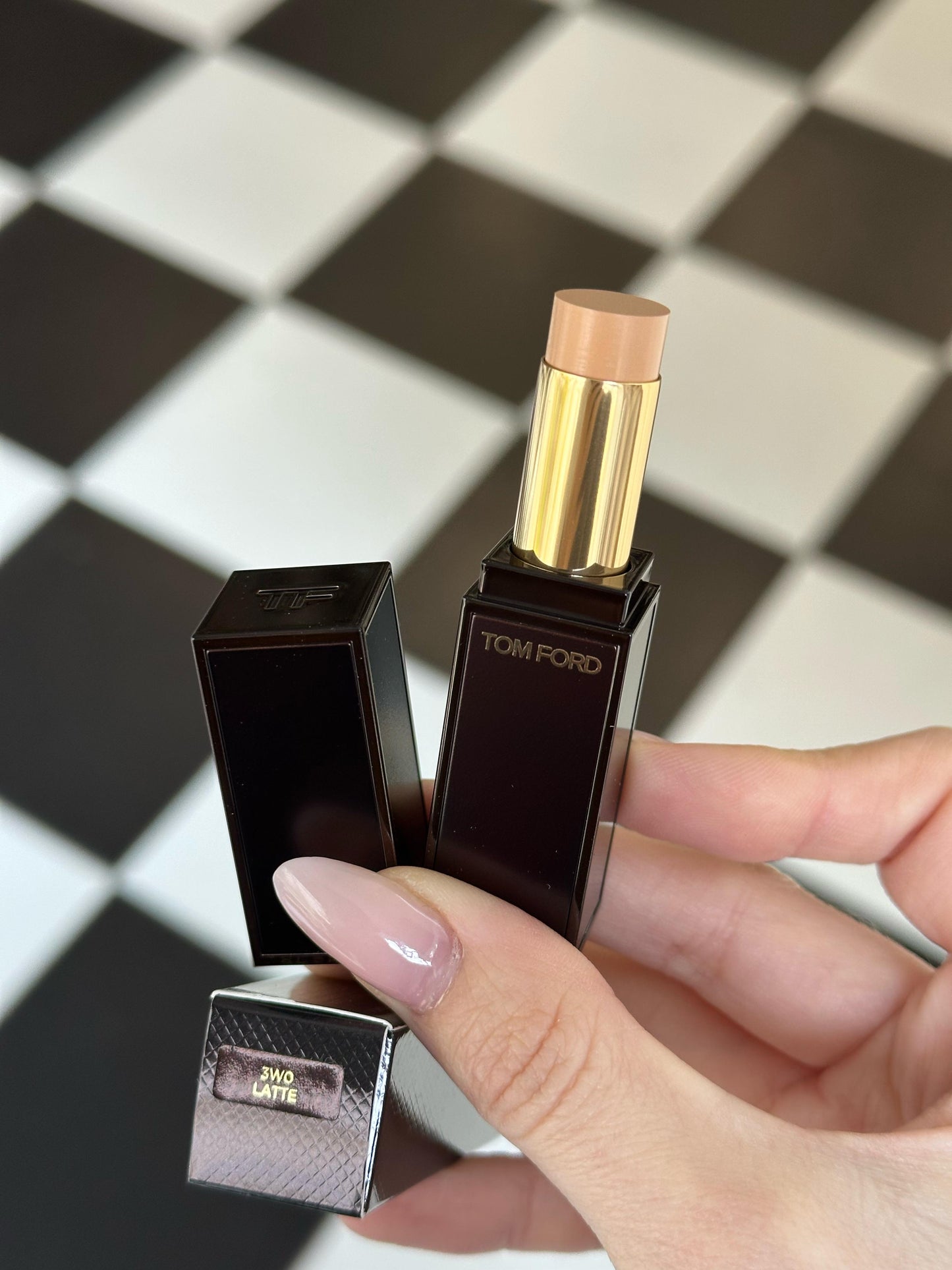TOM FORD Traceless Soft Matte Concealer