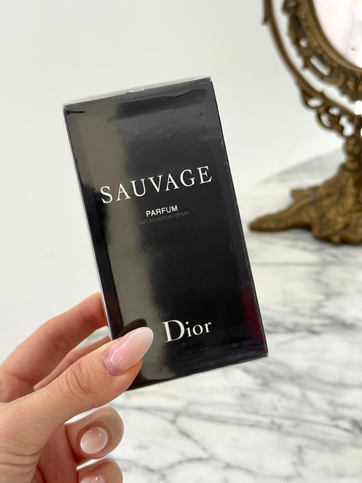 DIOR Sauvage Eau de Parfum - Citrus and Vanilla Notes