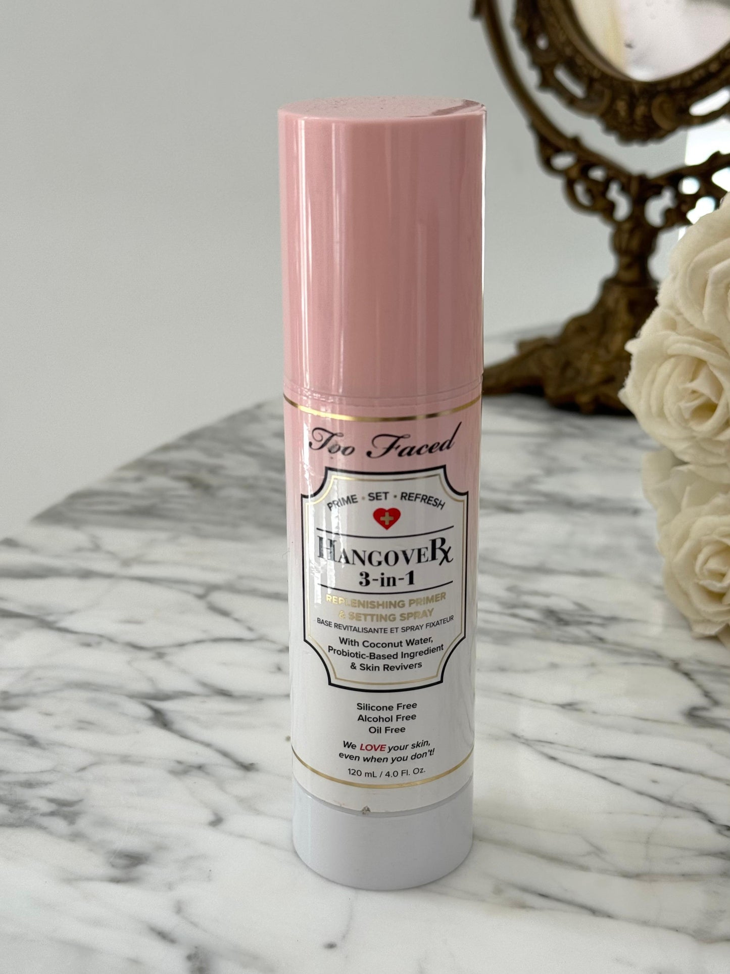 TOO FACED Hangover 3-in-1 Replenishing Primer & Setting Spray
Hydrates & Refreshes Skin