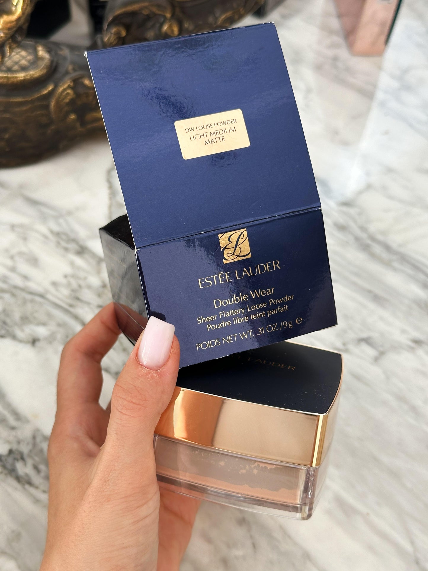 ESTÉE LAUDER Double Wear
Sheer Flattery Loose Powder - Light Medium Matte