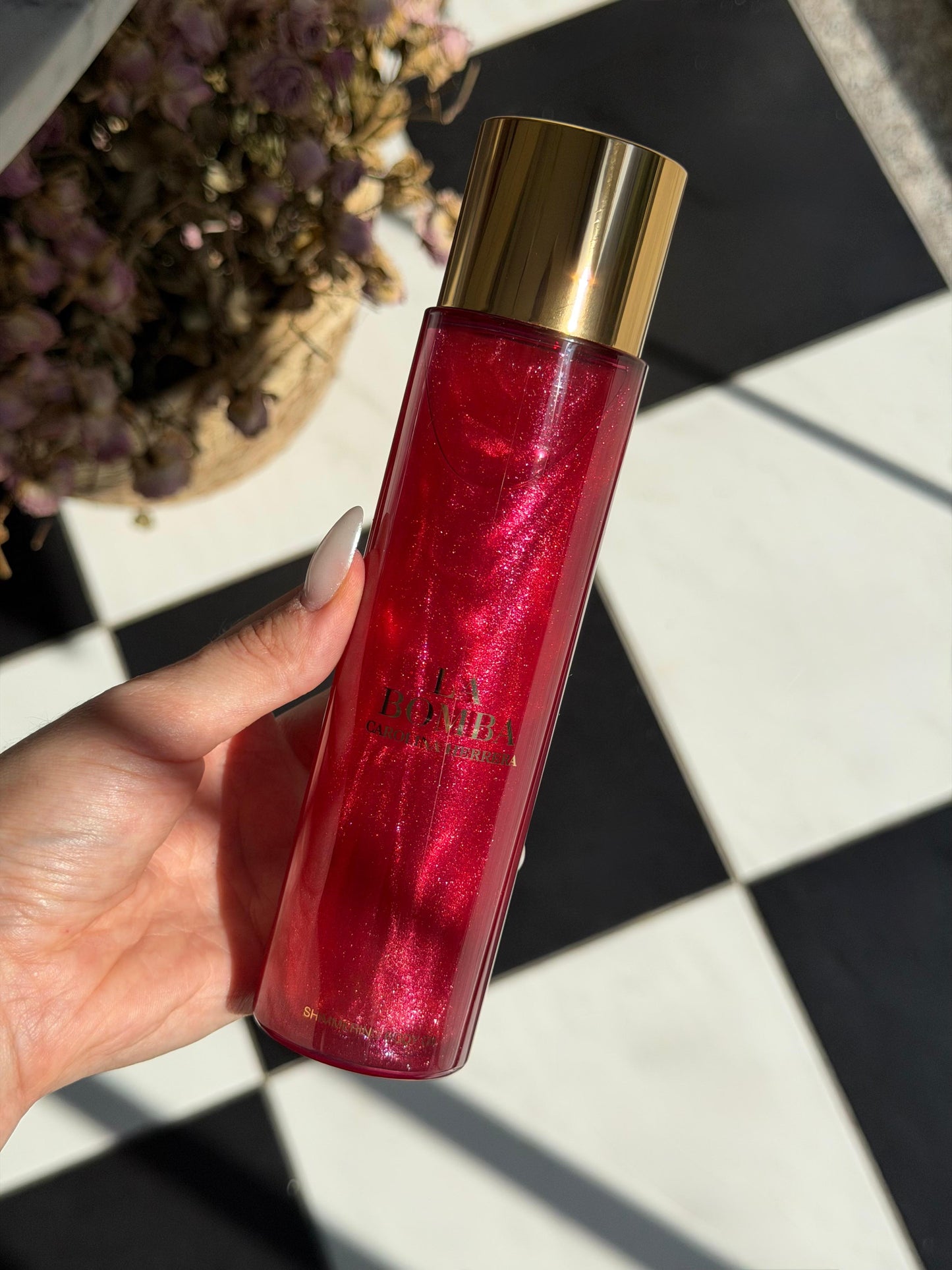 CAROLINA HERRERA La Bomba Shimmering Body Oil