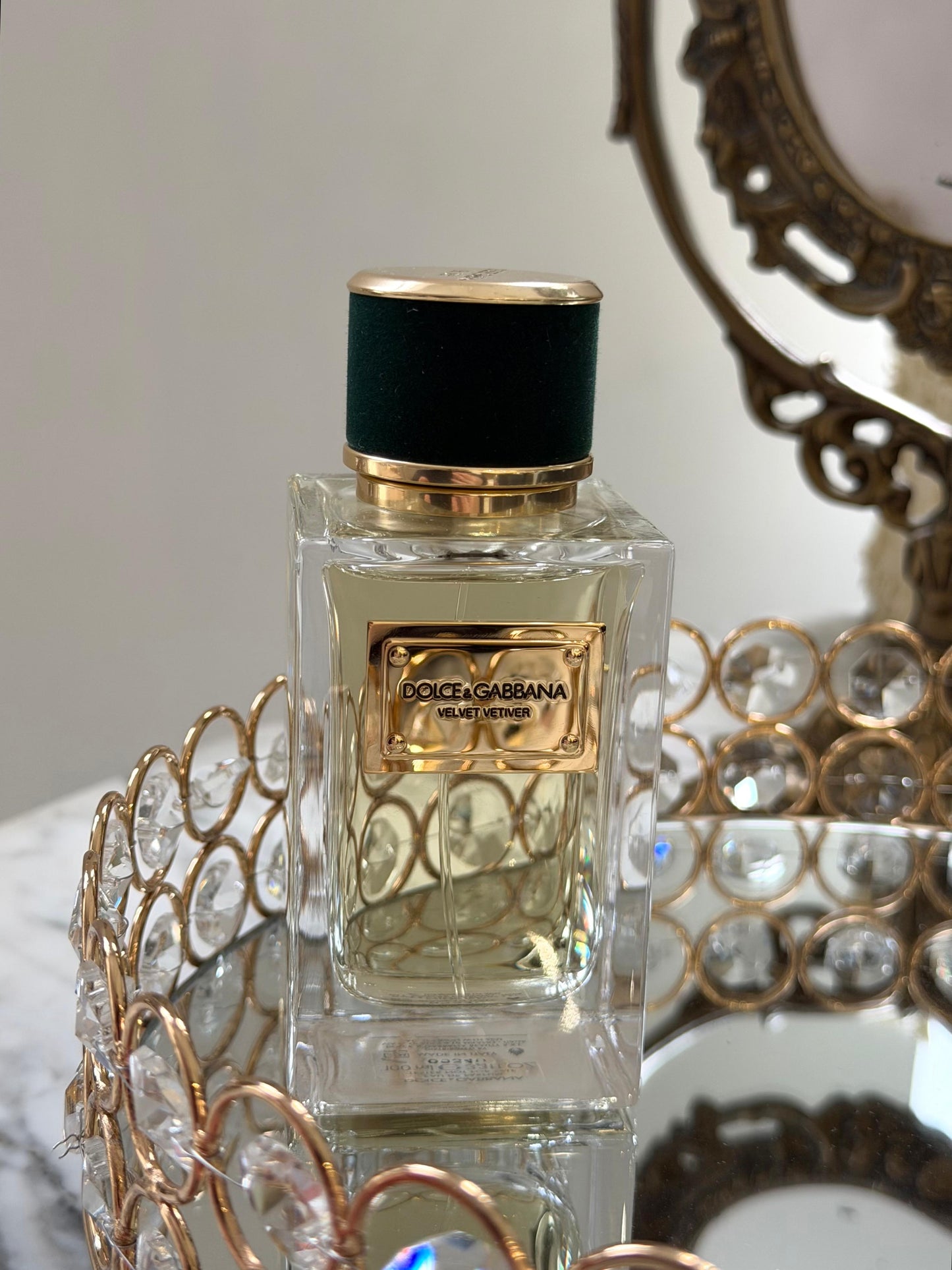 DOLCE&GABBANA
Velvet Vetiver Eau de Parfum 100ml
Woody Green Notes