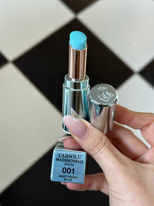 LANCÔME L'Absolu Mademoiselle Balm Plumping Effect
Tinted Hydrating Lip Balm (001)