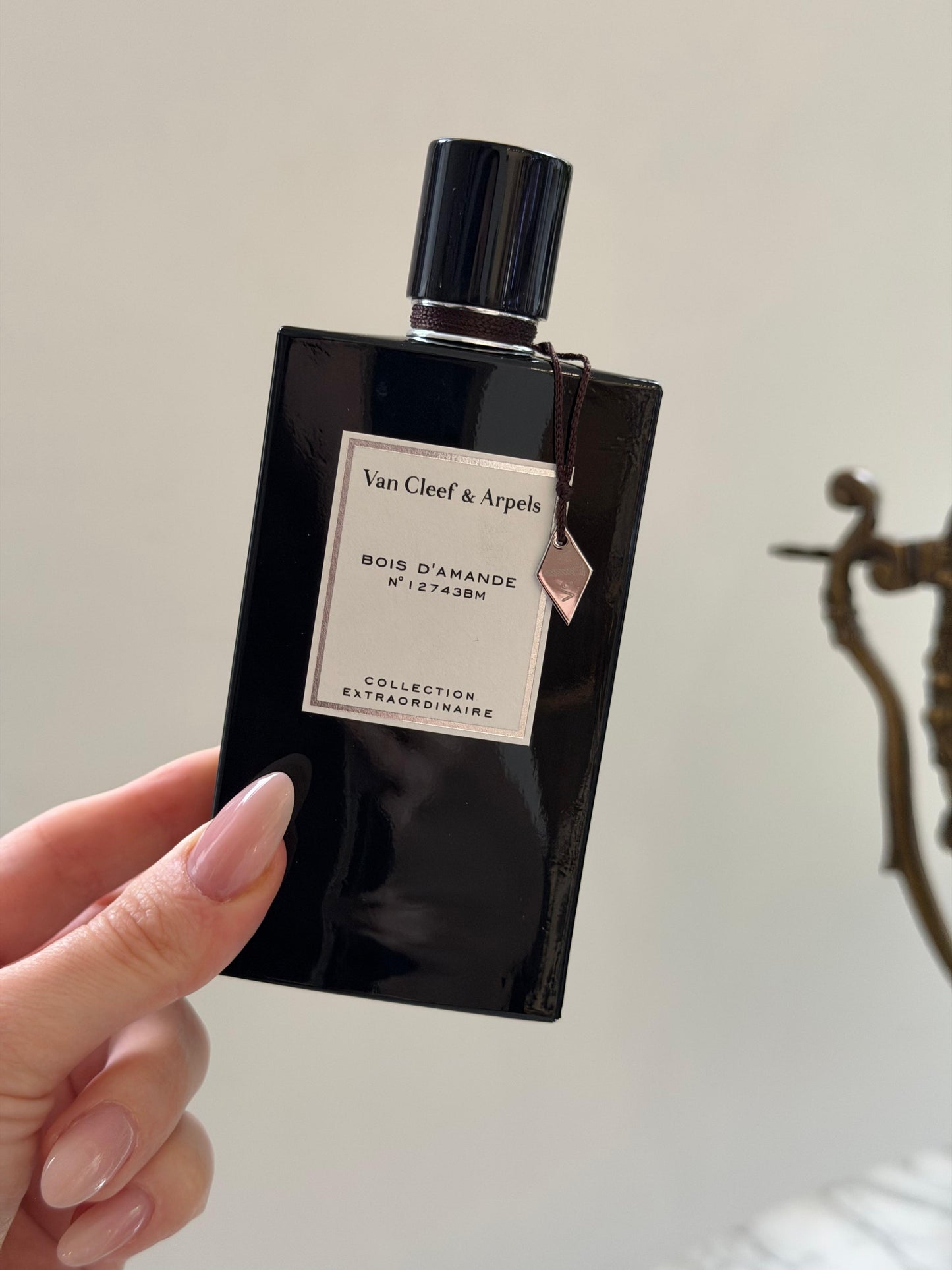 VAN CLEEF & ARPELS Bois D’Amande Eau De Parfum