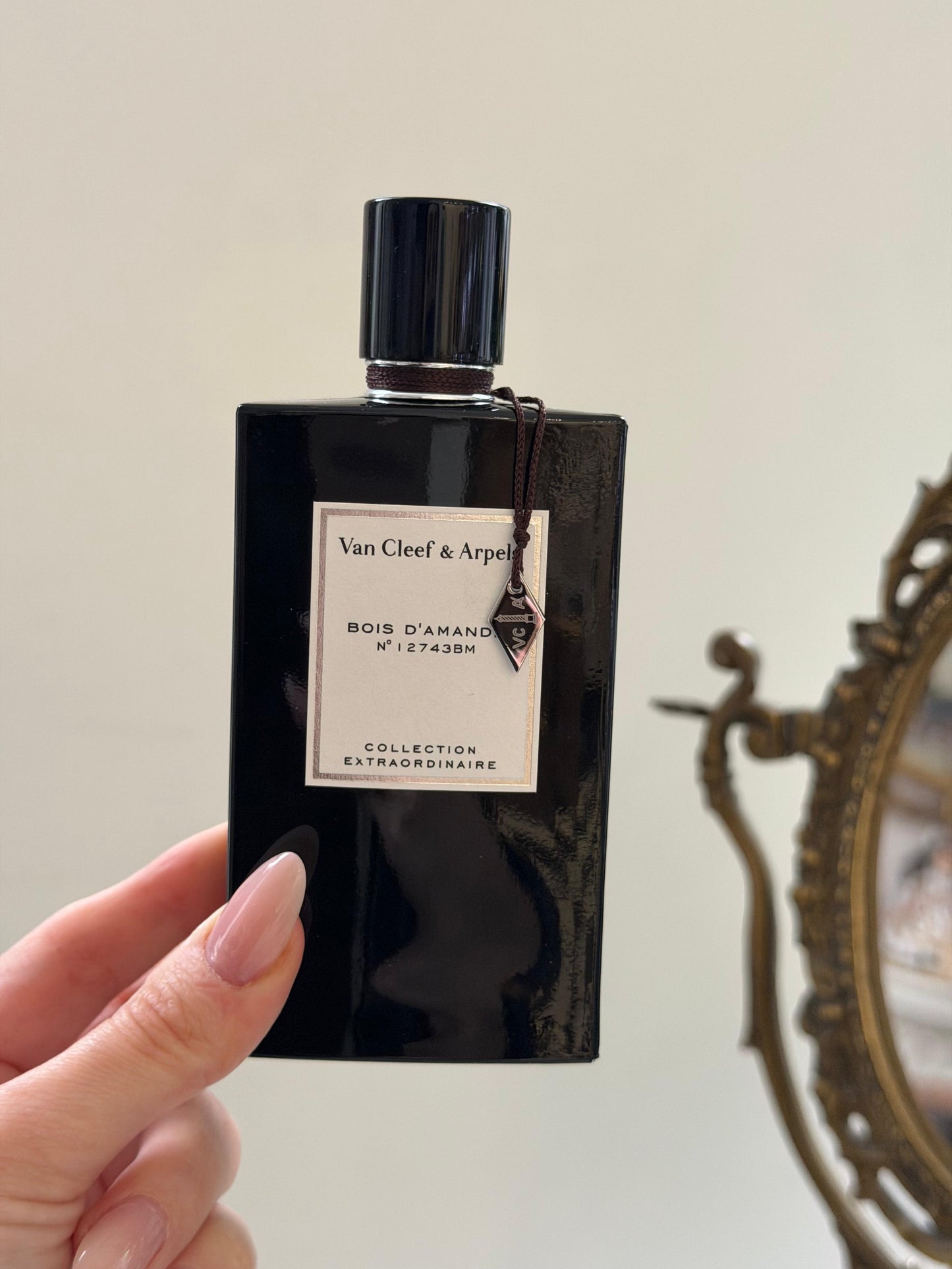 VAN CLEEF & ARPELS Bois D’Amande Eau De Parfum