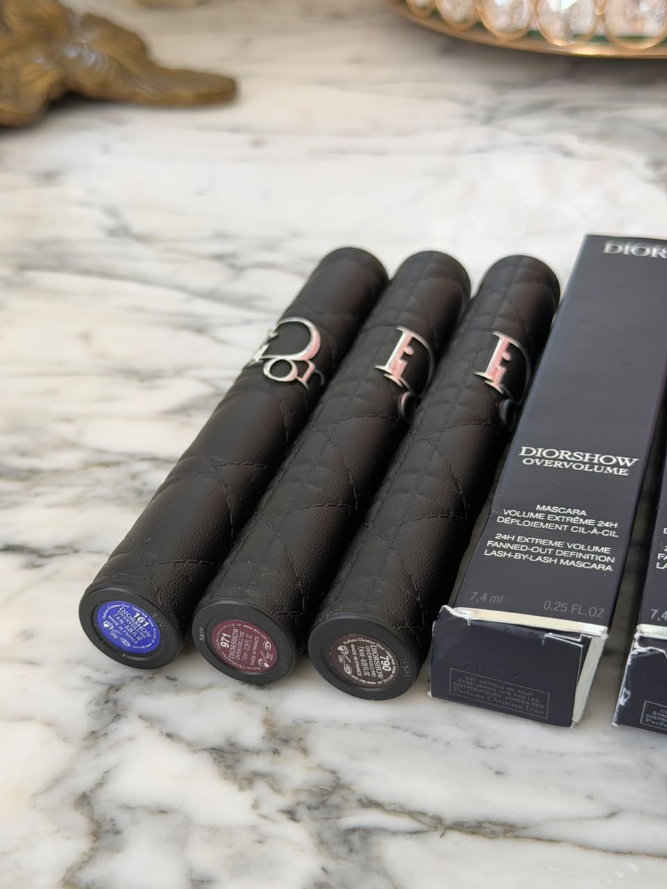 DIOR Diorshow Overvolume (161)
24-Hour Extreme Volume Mascara – Lash-by-Lash Fan Effect