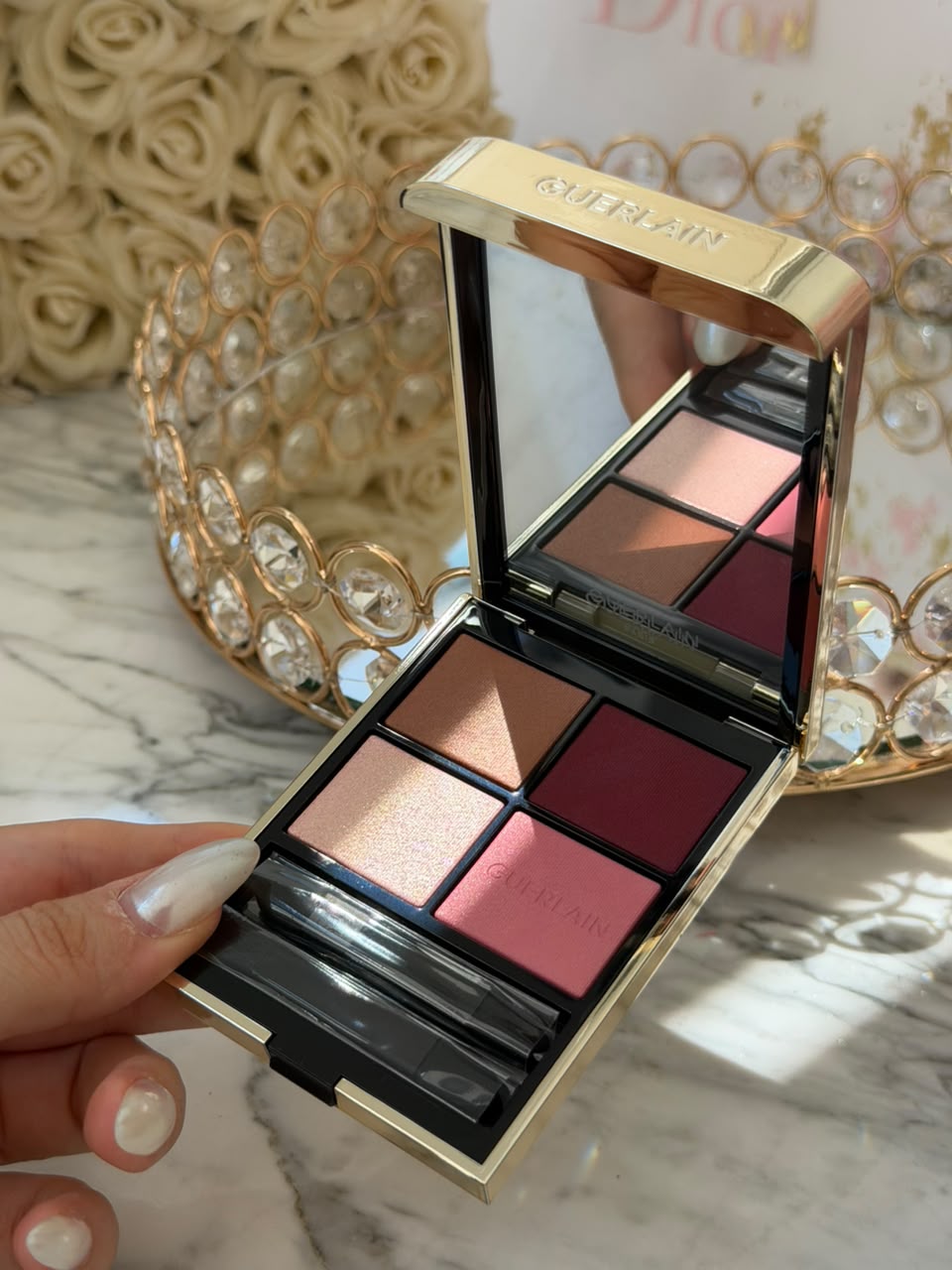 GUERLAIN Ombres G
Eyeshadow Quad
Multi-Effect, High Color & Long Wear (530)