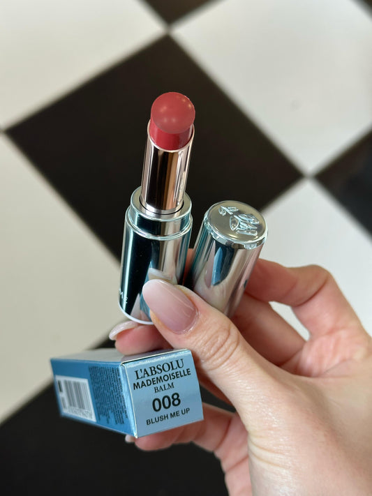 LANCÔME L'Absolu Mademoiselle Balm Plumping Effect
Tinted Hydrating Lip Balm (008)