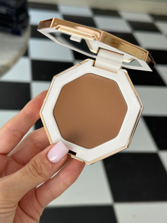 FENTY BEAUTY Cheeks Out Freestyle Cream Bronzer - 03