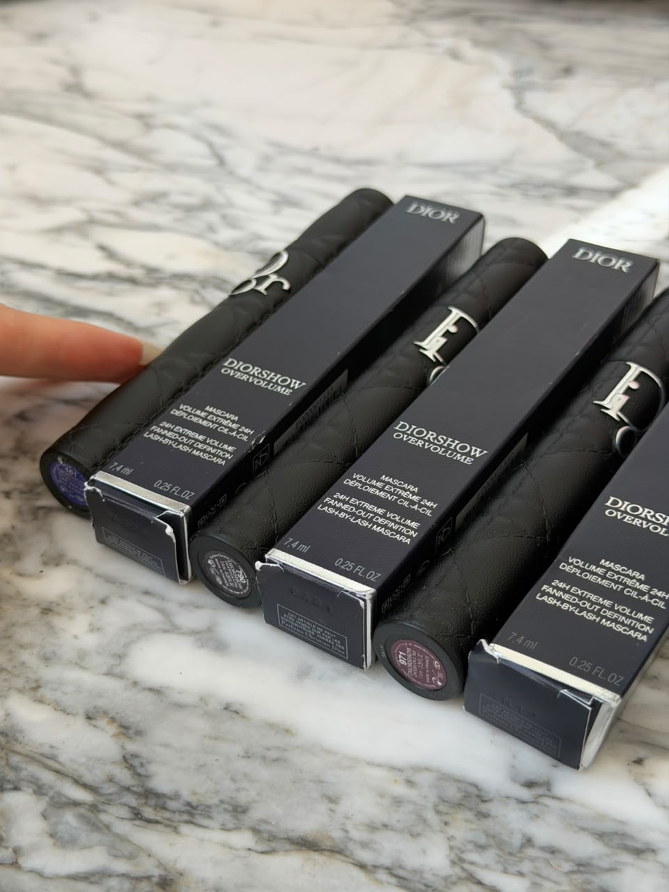 DIOR Diorshow Overvolume (790)
24-Hour Extreme Volume Mascara – Lash-by-Lash Fan Effect