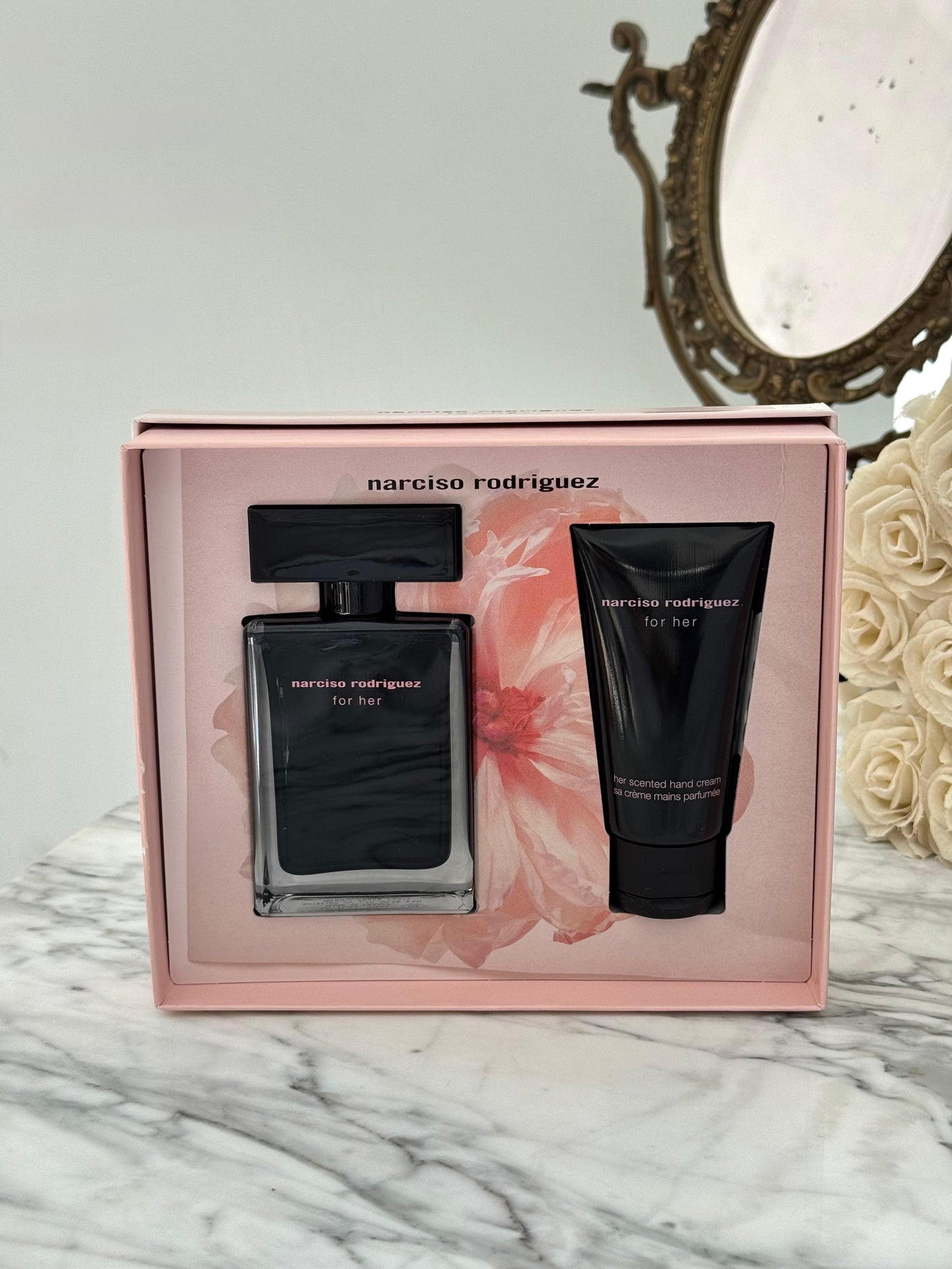 NARCISO RODRIGUEZ For Her Eau De Toilette + Hand Cream Gift Set