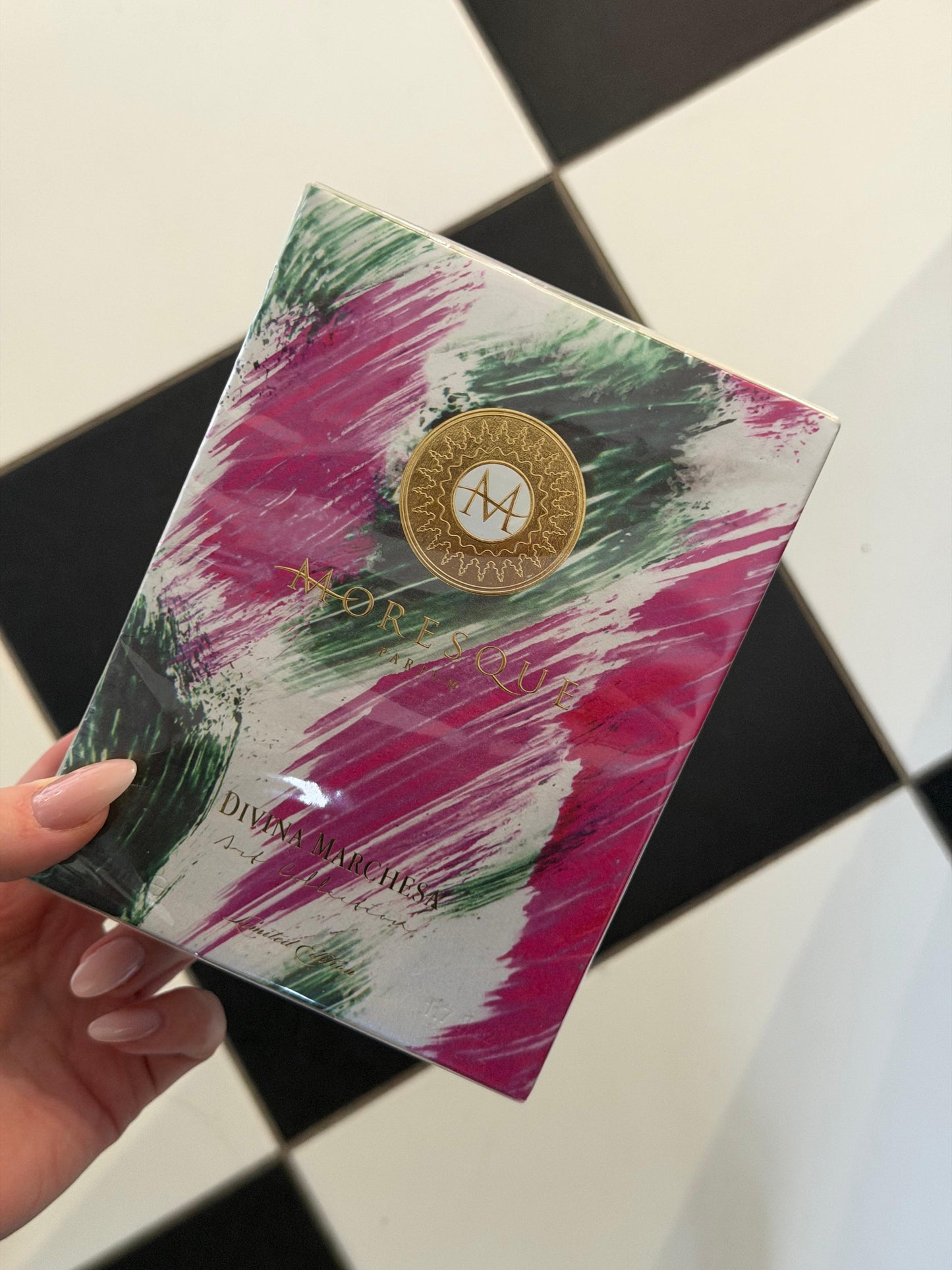 MORESQUE Divina Marchesa - Limited Edition Parfum