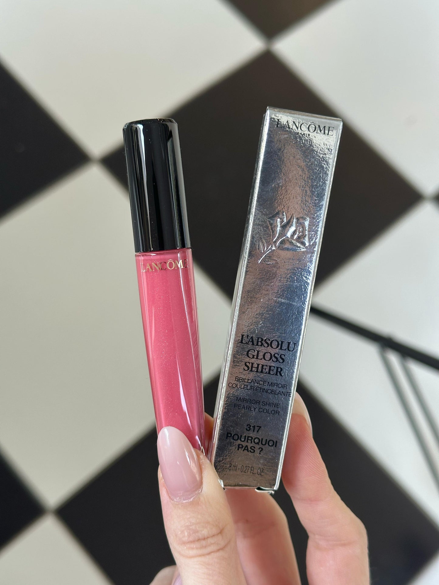 LANCÔME L’Absolu Gloss Cream (317)
Dewy Shine, Vivid Color