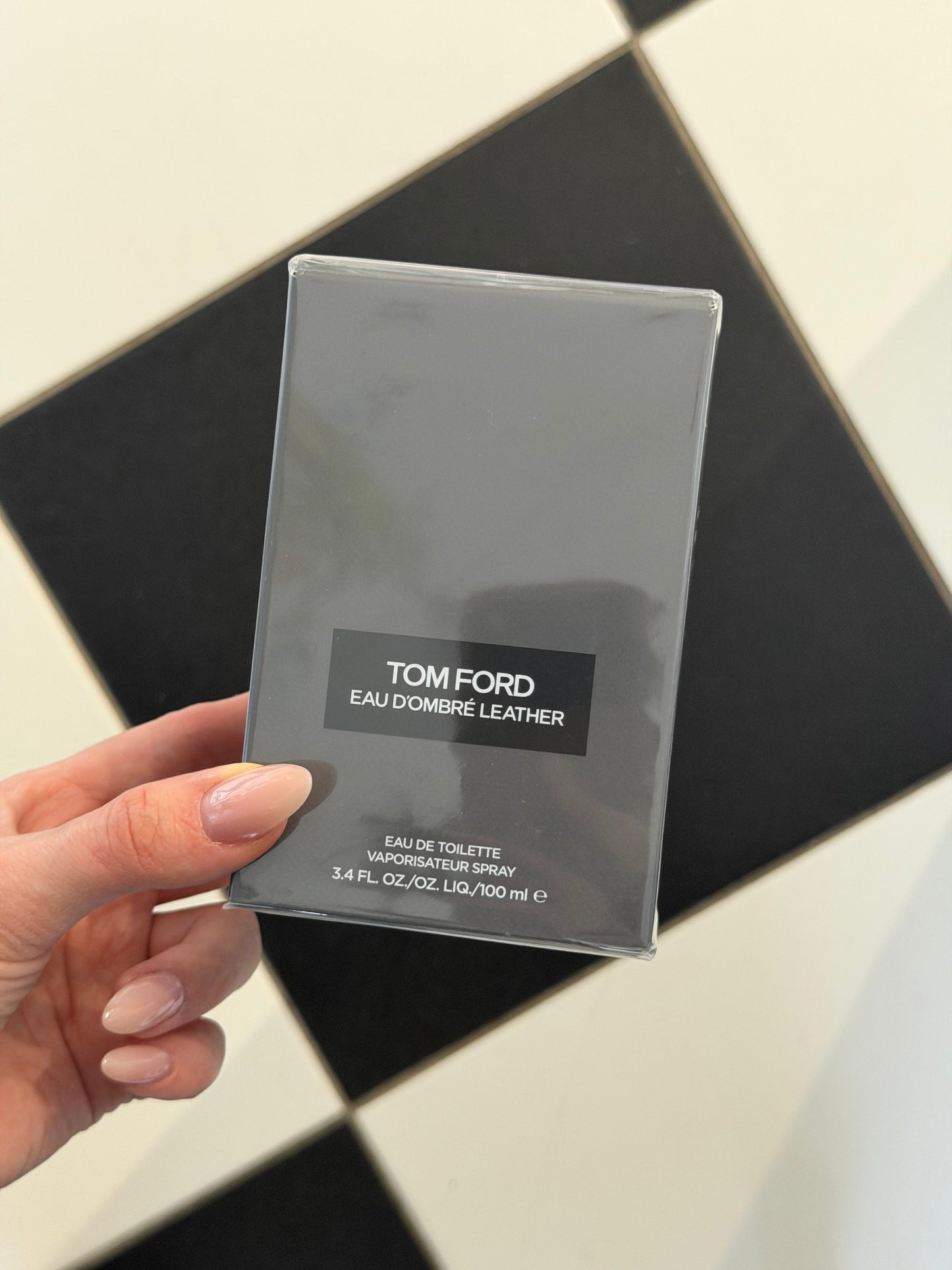 TOM FORD Eau D’Ombré Leather Eau de Toilette