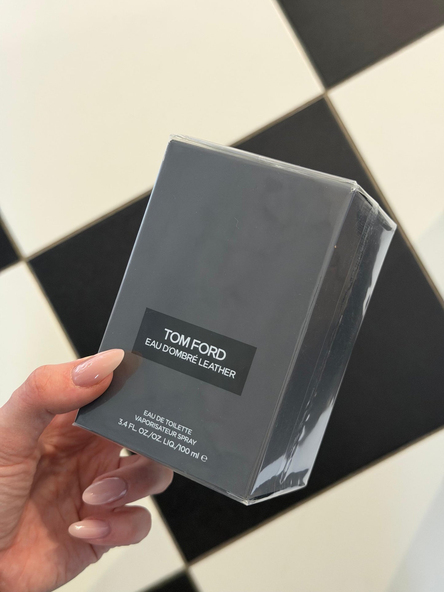 TOM FORD Eau D’Ombré Leather Eau de Toilette
