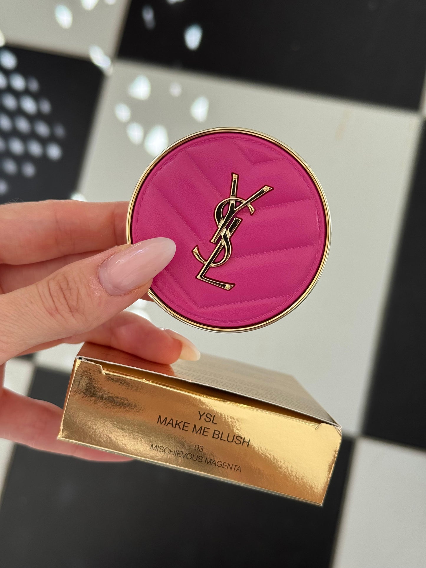 YSL Make Me Blush - Bold Blurring Blush (03)