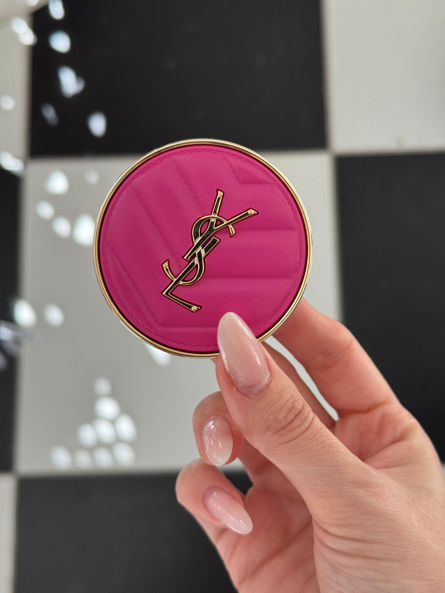 YSL Make Me Blush - Bold Blurring Blush (03)