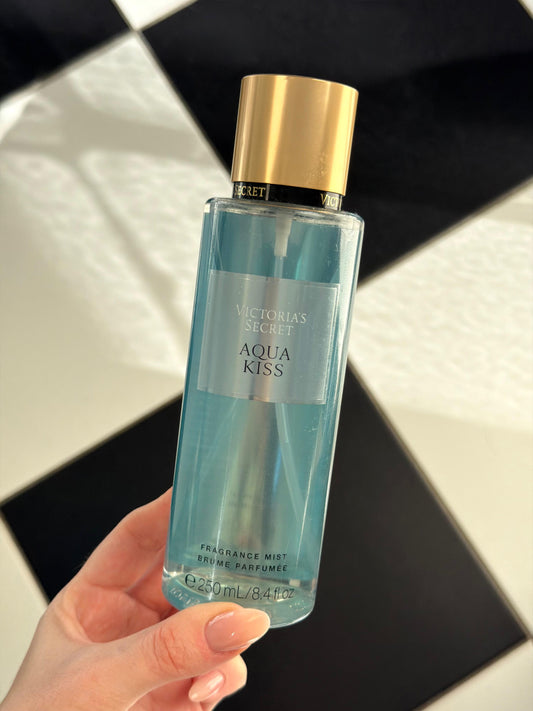 VICTORIA’S SECRET
Aqua Kiss - Fragrance Mist