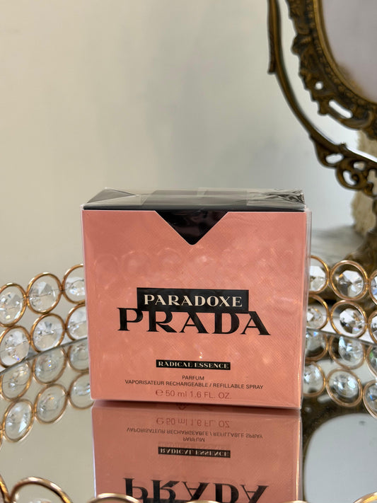 PRADA Paradoxe Radical Essence Parfum