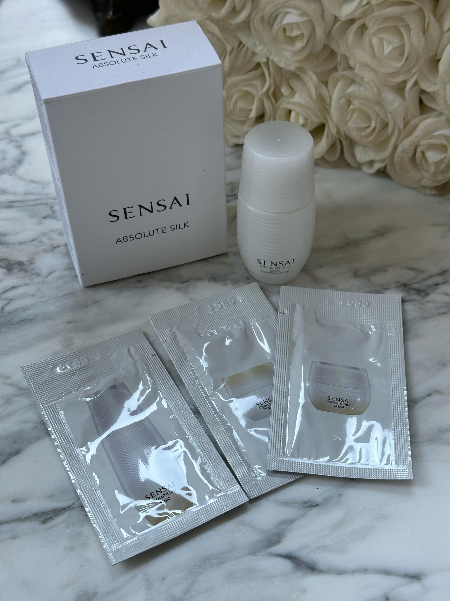 SENSAI Absolute Silk Sample Set