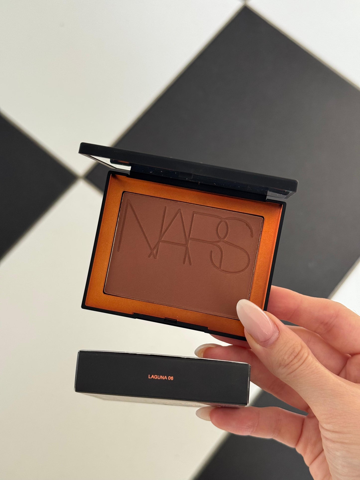 NARS Laguna Bronzing Powder (06)