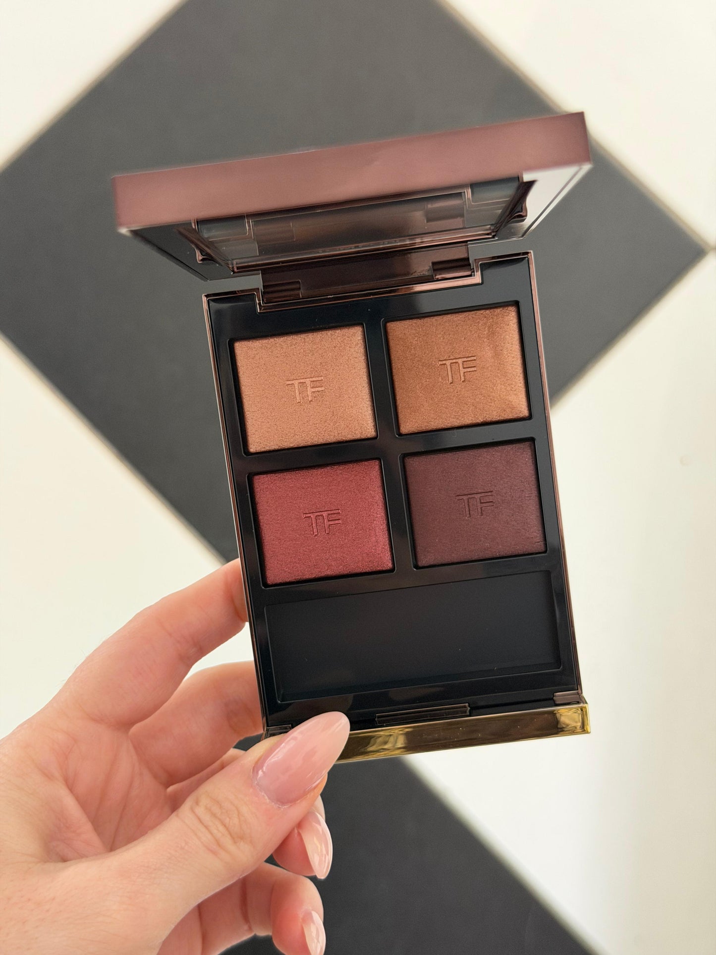 TOM FORD Beauty Eyeshadow Color Quad Palette - Honeymoon