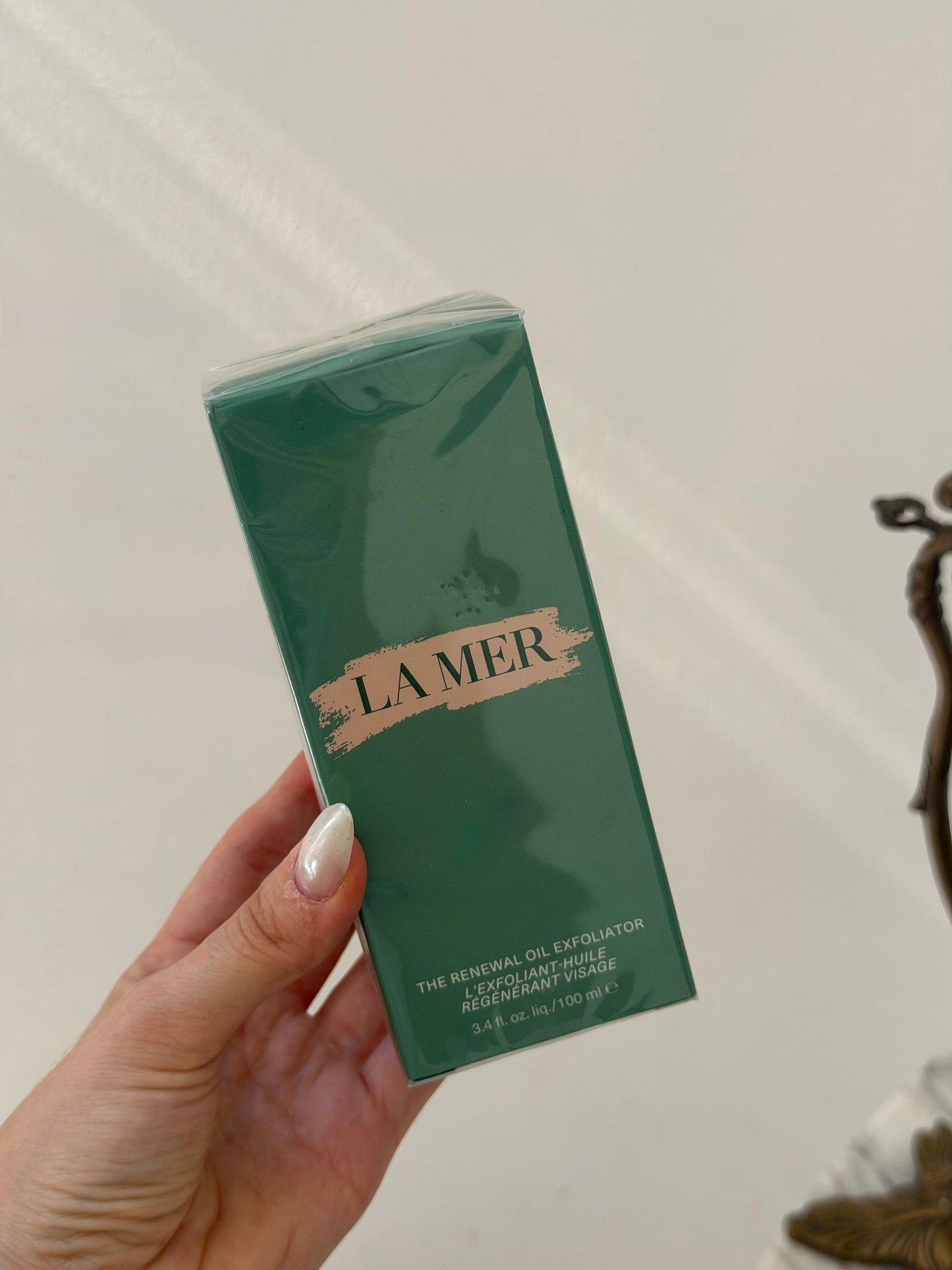 LA MER The Renewal Oil Exfoliator